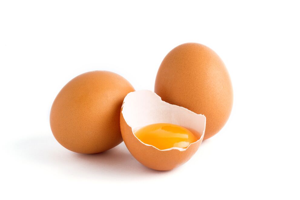 Les œufs ont une faible teneur en calories, mais vous rassasient longtemps. 